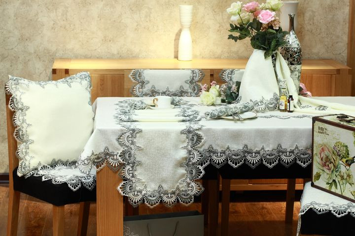 Скатерть ABT 150x220OB