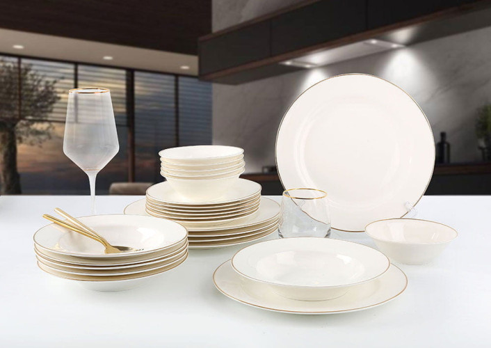 Набор Столовой Посуды Arya Exclusive из Костяного фарфора, 24 пр. Dory Gold