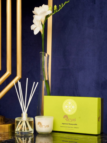 Ароматическая Свеча и освежитель воздуха Arya 50 Ml 2 Пр. Japanese Honey Suckle