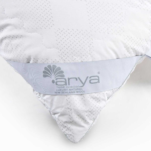 Подушка Arya Home "New Zealand", 70x70, хлопок, новозеландская шерсть, на молнии (8680943067098)