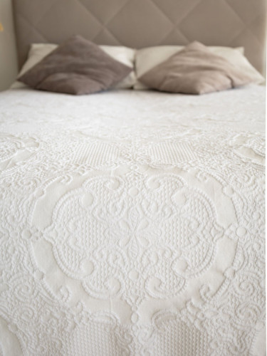 Покрывало Valtery "LP", 240x260, жаккард (LP-48-2279)